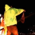 VIDEO: ASAP Rocky krijgt boxershort op podium gegooid en is niet zo blij