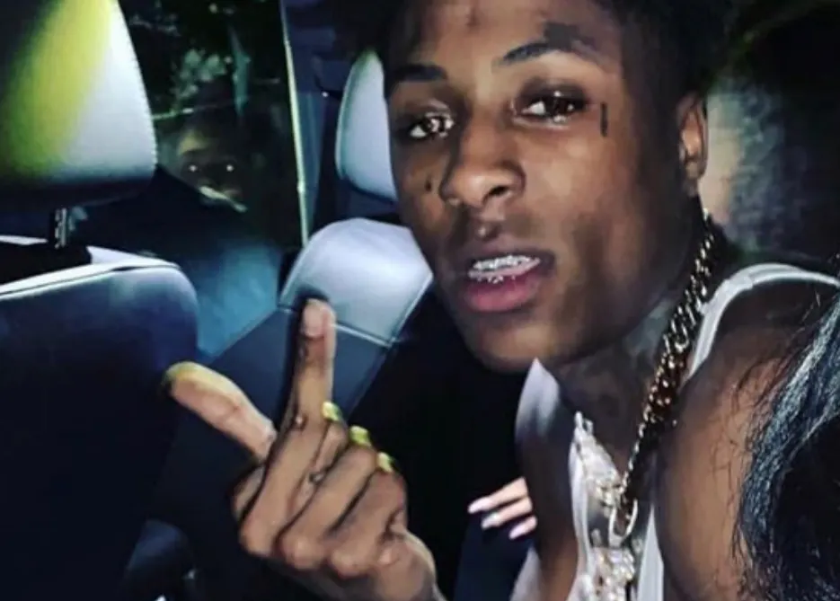 NBA Youngboy zet landhuis ‘Gravedigger Mountain’ voor miljoenen te koop ...