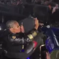 Ashanti geeft Nelly auto van 500K cadeau voor verjaardag (VIDEO)